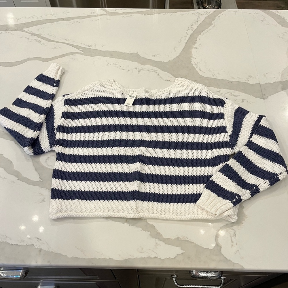 Aerie Striped Knit Sweater in Navy and White